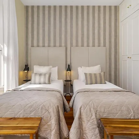 Apartman Whome Luxury Penthouse: Designer Decor & Epic Views
